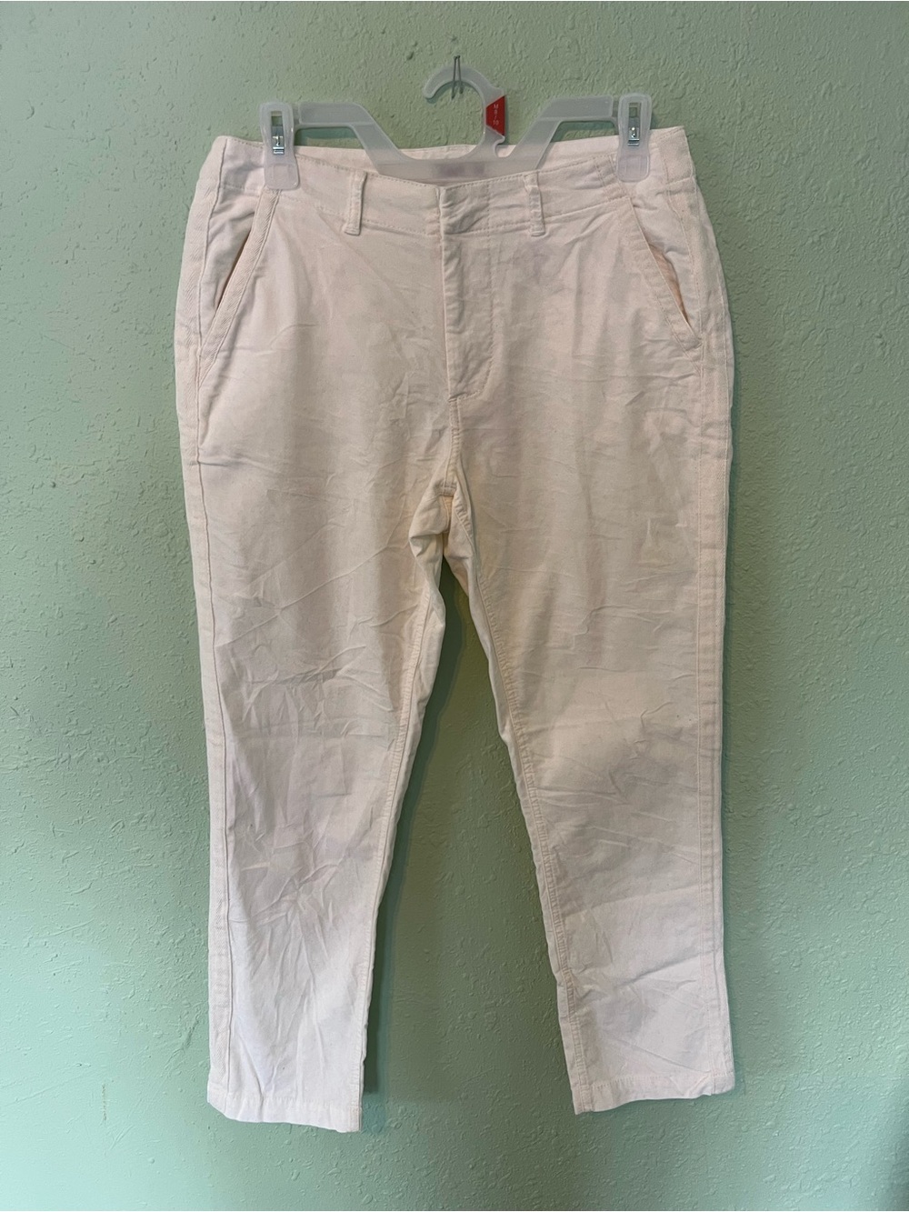 Faherty Cream velvet cropped pant